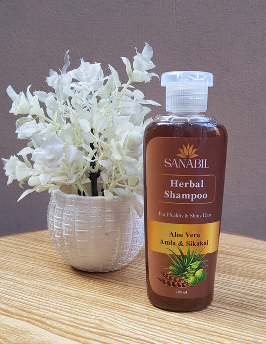Herbal Shampoo (Amla shikakai and Aloevera)